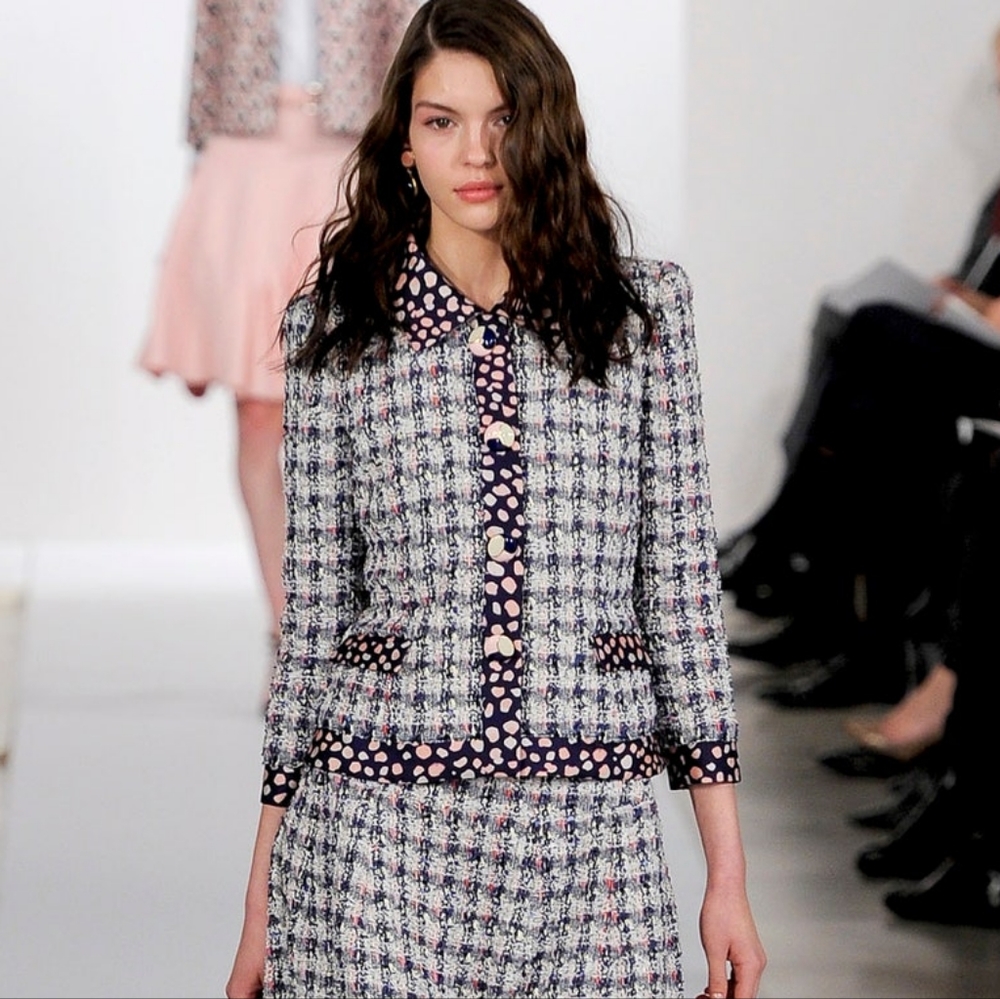 $2,990 OSCAR DE LA RENTA EXCLUSIVE TWEED SEQUIN SILK LINED RUNWAY COAT US 14